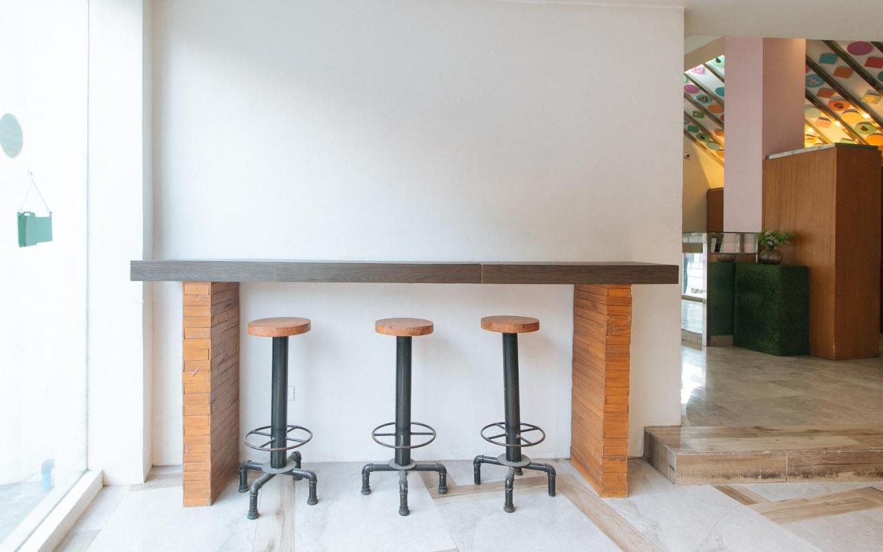 Urbanview At Lacson Street Bacolod City By Reddoorz Extérieur photo